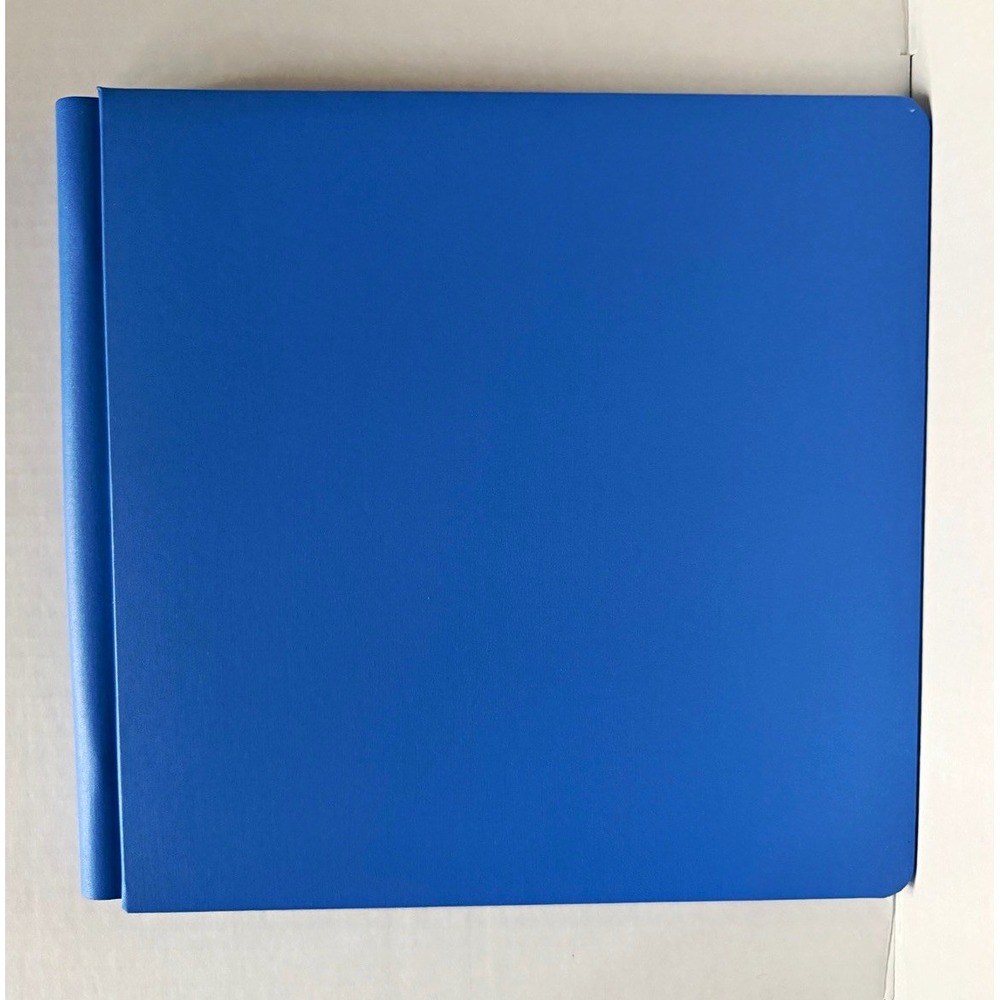 Creative Memories 12x12 Vivid Blue Solid Coverset (New But Not Sealed)